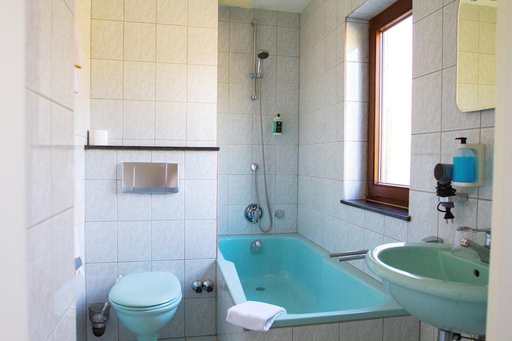 Heidekrug Otel Oberursel Oda fotoğraf